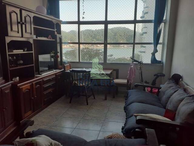 #414 - Apartamento para Venda em São Vicente - SP