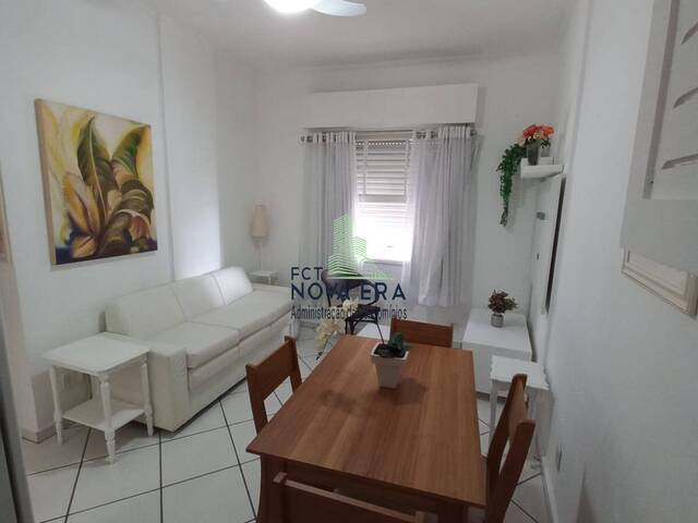 #530 - Apartamento para Locação em Santos - SP - 1