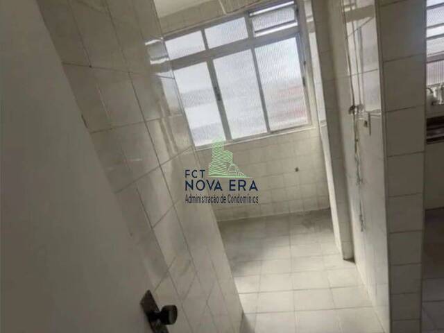 #643 - Apartamento para Venda em Santos - SP