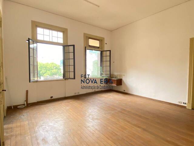 #664 - Sala para Venda em Santos - SP