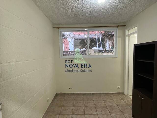 #677 - Sala para Venda em Santos - SP
